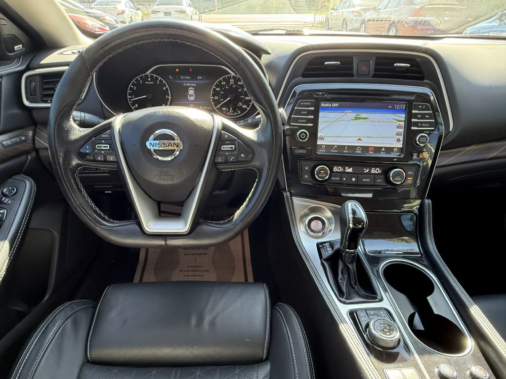 Used 2017 Nissan Maxima Platinum FWD image 21