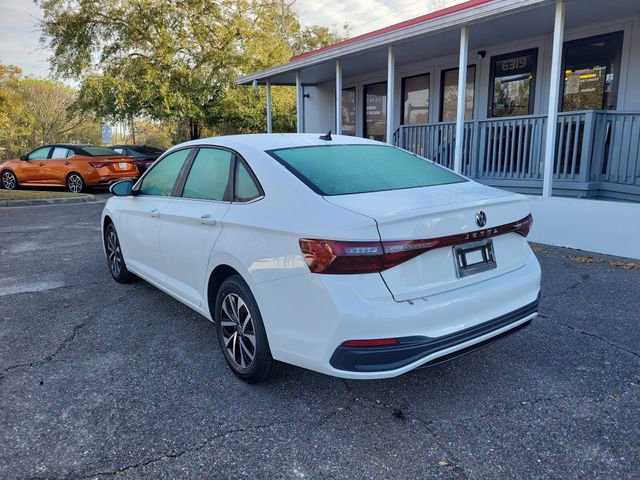 Used 2025 Volkswagen Jetta S image 3