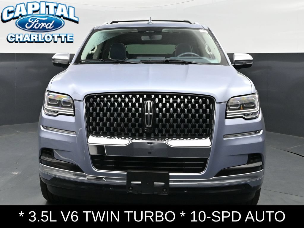 Used 2023 Lincoln Navigator L Black Label AWD/4WD image 3