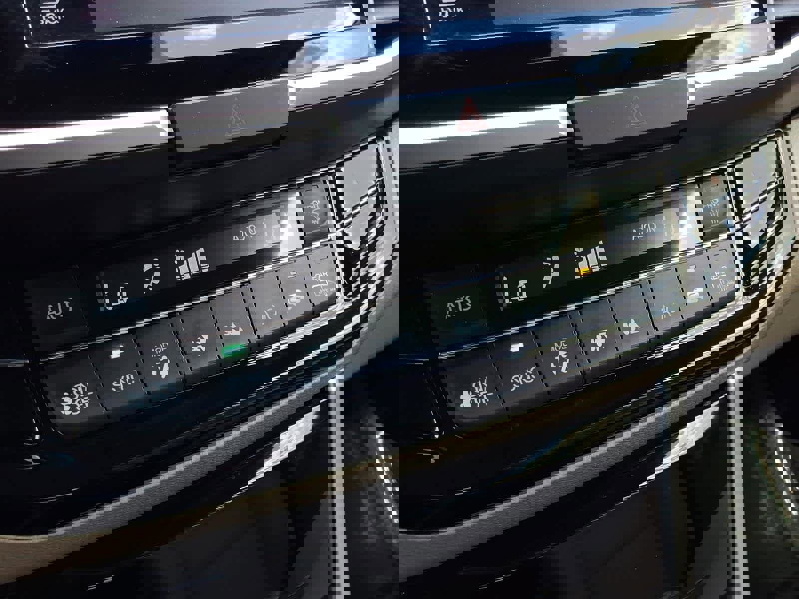 Used 2017 Honda Accord Touring image 39