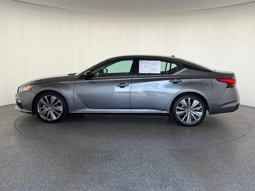 Used 2021 Nissan Altima 2.5 SR FWD image 7