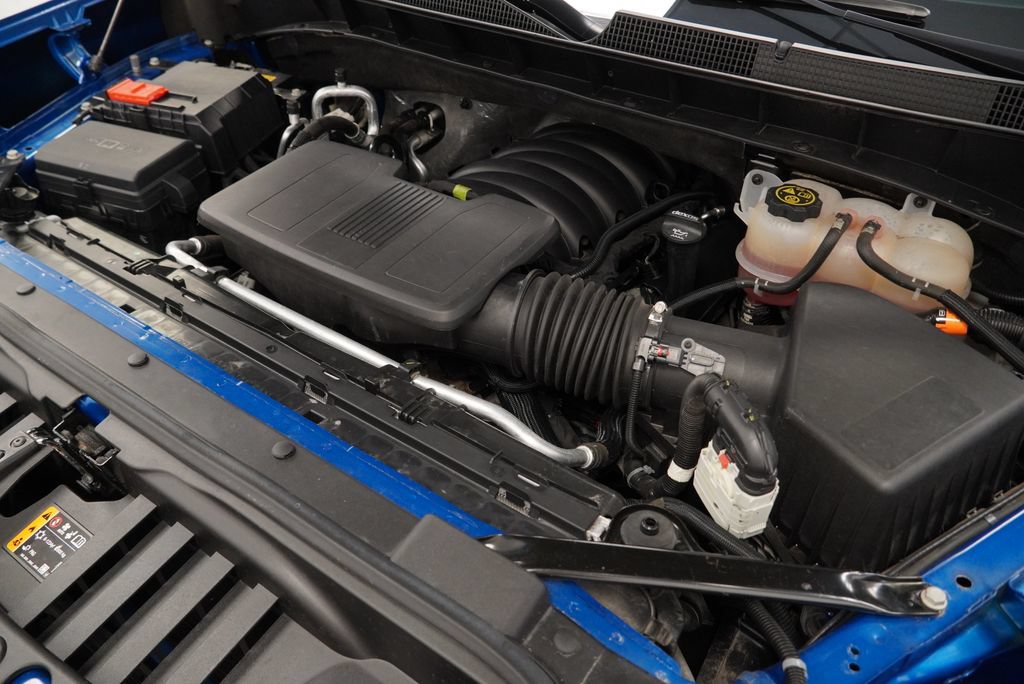 Certified 2022 Chevrolet Silverado 1500 LT AWD/4WD image 42