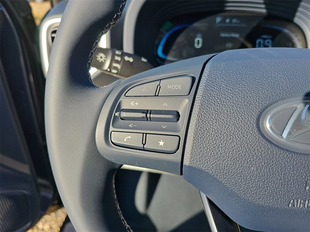 New 2026 Hyundai Venue SEL image 18