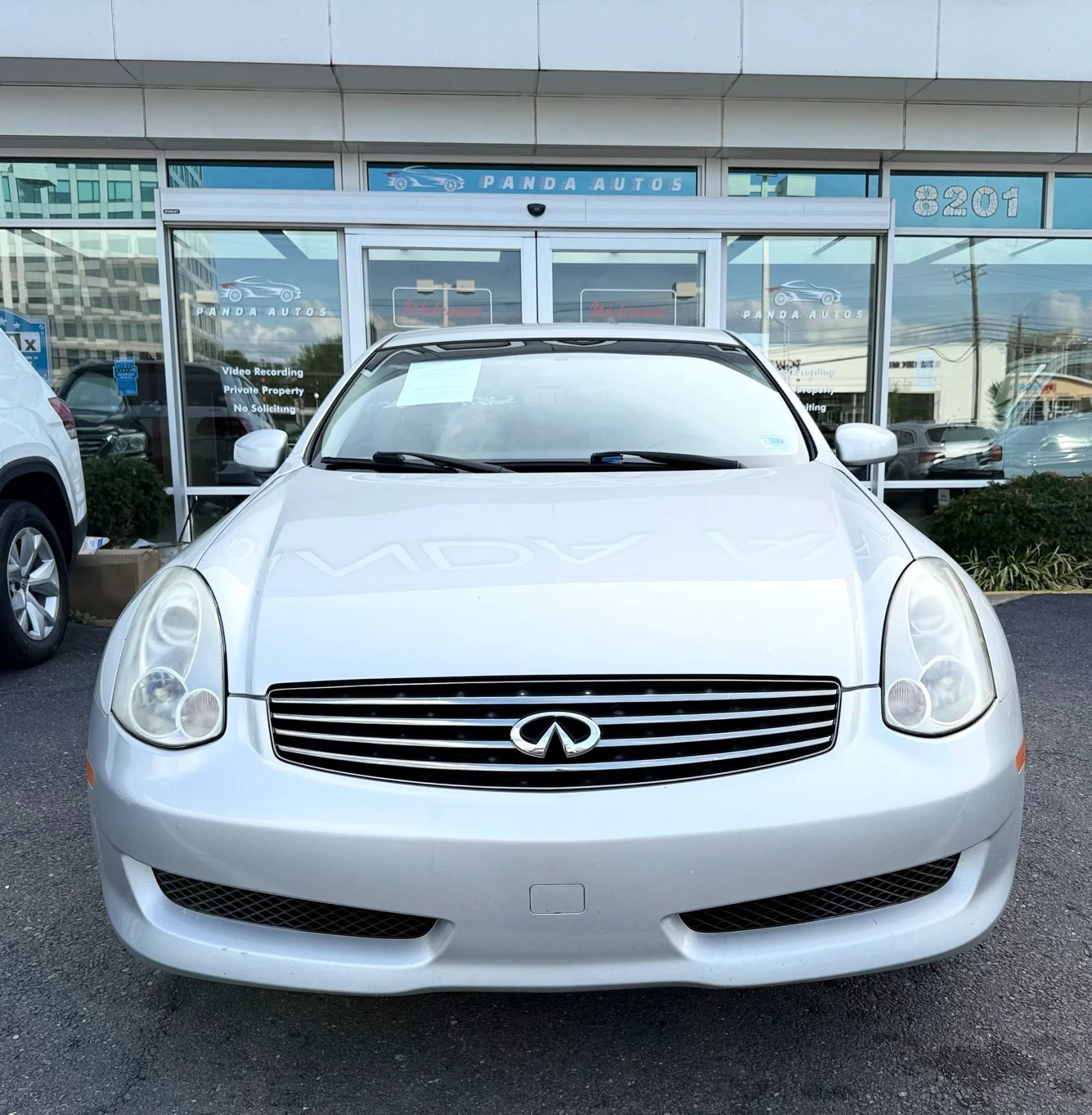 Used 2007 INFINITI G35 Coupe w/ Premium Pkg RWD image 2
