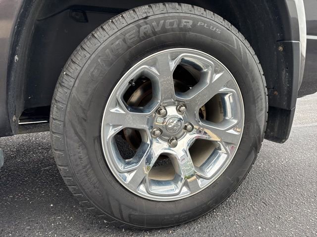 Used 2017 RAM 1500 Laramie w/ Convenience Group image 10