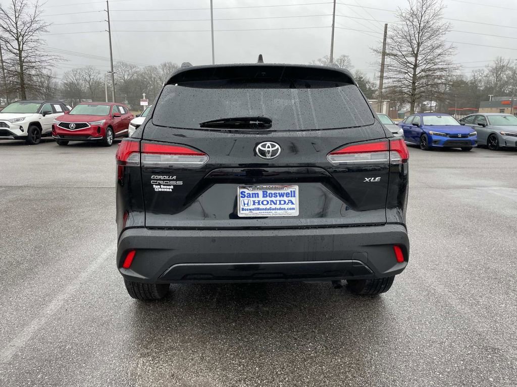 Used 2026 Toyota Corolla Cross XLE w/ Convenience Package image 5