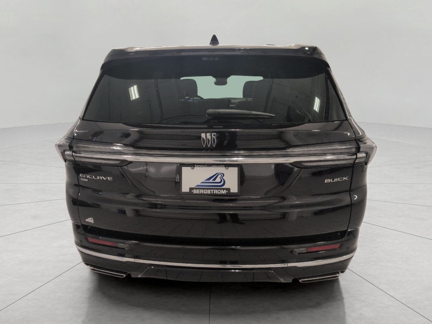 Used 2025 Buick Enclave Avenir AWD/4WD image 25