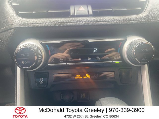 Certified 2024 Toyota RAV4 LE AWD/4WD image 19