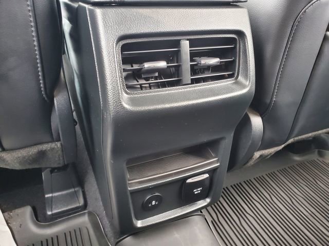 Used 2024 Ford Edge SEL w/ Convenience Package image 26