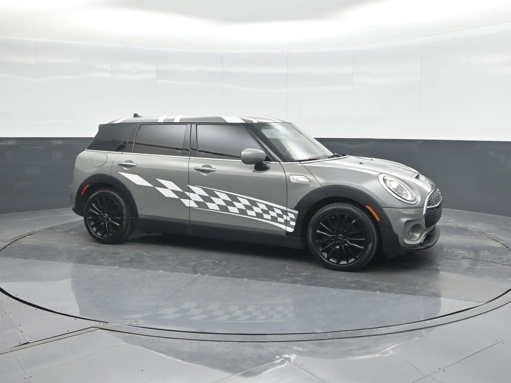Used 2020 MINI Cooper Clubman S w/ Storage Package image 11