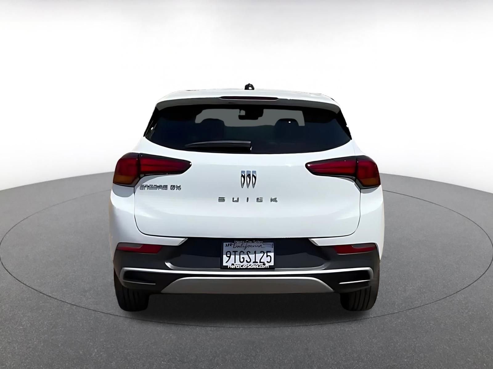 Used 2025 Buick Encore GX Preferred FWD image 12