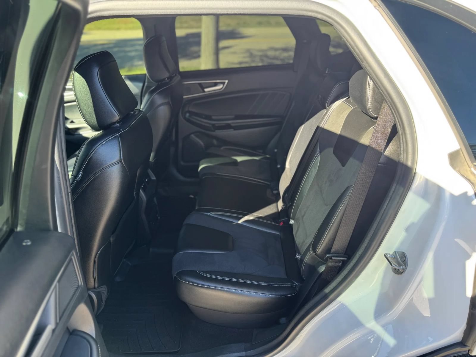 Used 2020 Ford Edge ST w/ Equipment Group 401A AWD/4WD image 11