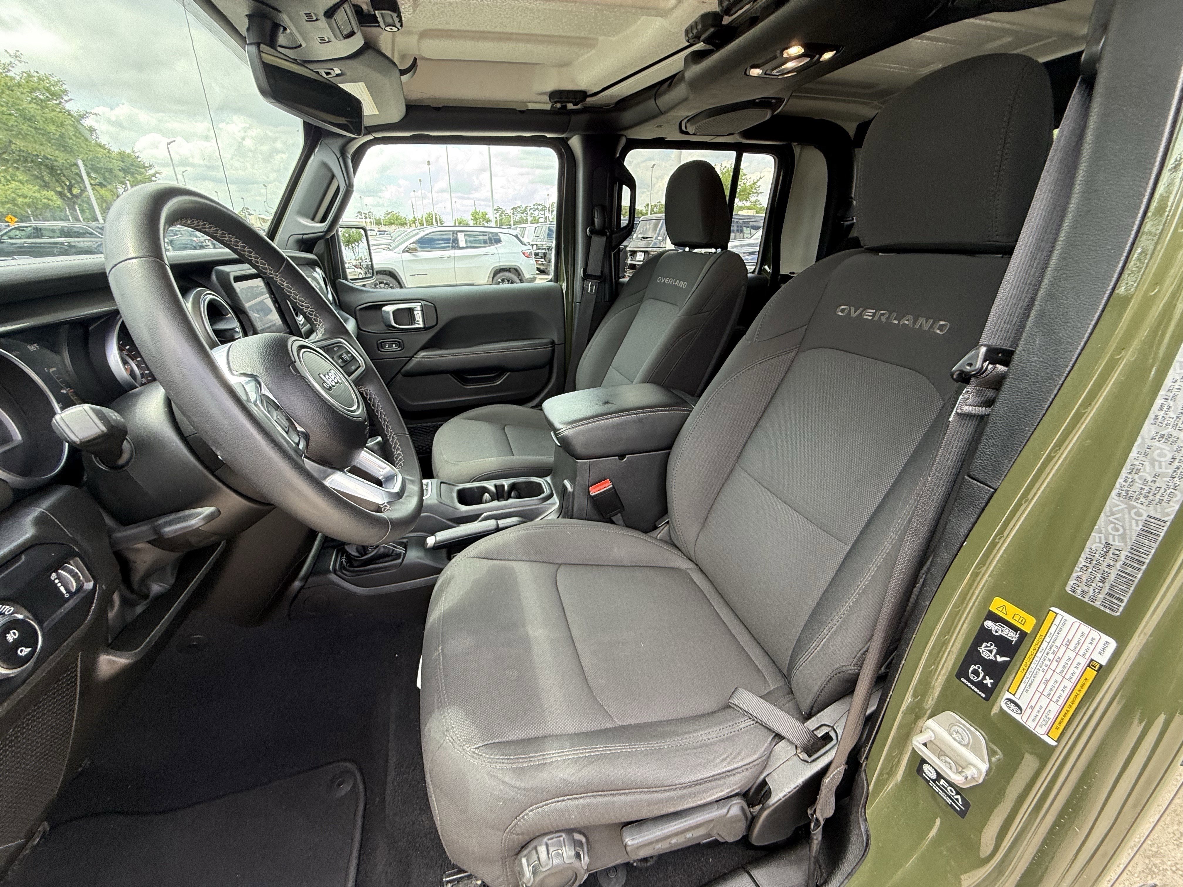 Used 2023 Jeep Gladiator Overland image 26