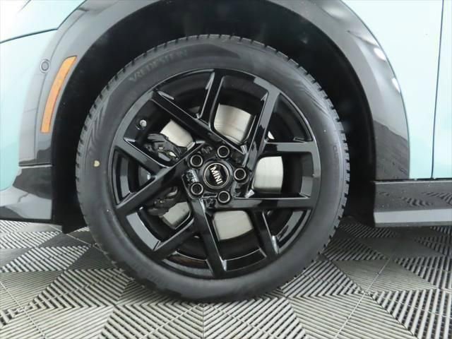 New 2026 MINI Cooper S image 30