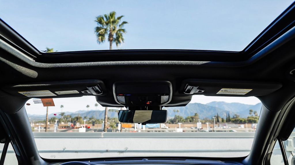 Used 2025 Subaru Forester Touring w/ Popular Package - Touring image 19