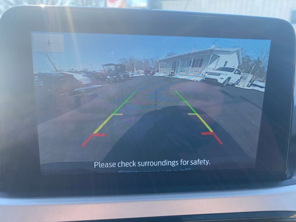 Used 2020 Ford Escape SE image 13