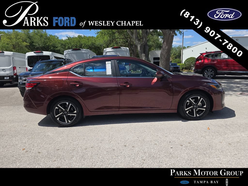 Used 2024 Nissan Sentra SV FWD image 3