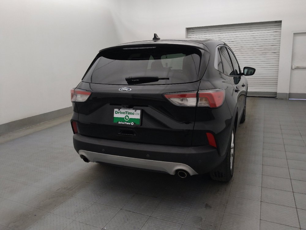 Used 2020 Ford Escape SE image 7