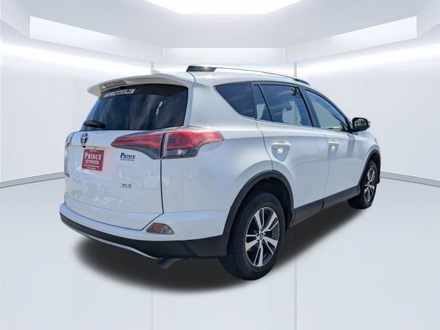 Used 2017 Toyota RAV4 XLE FWD image 4