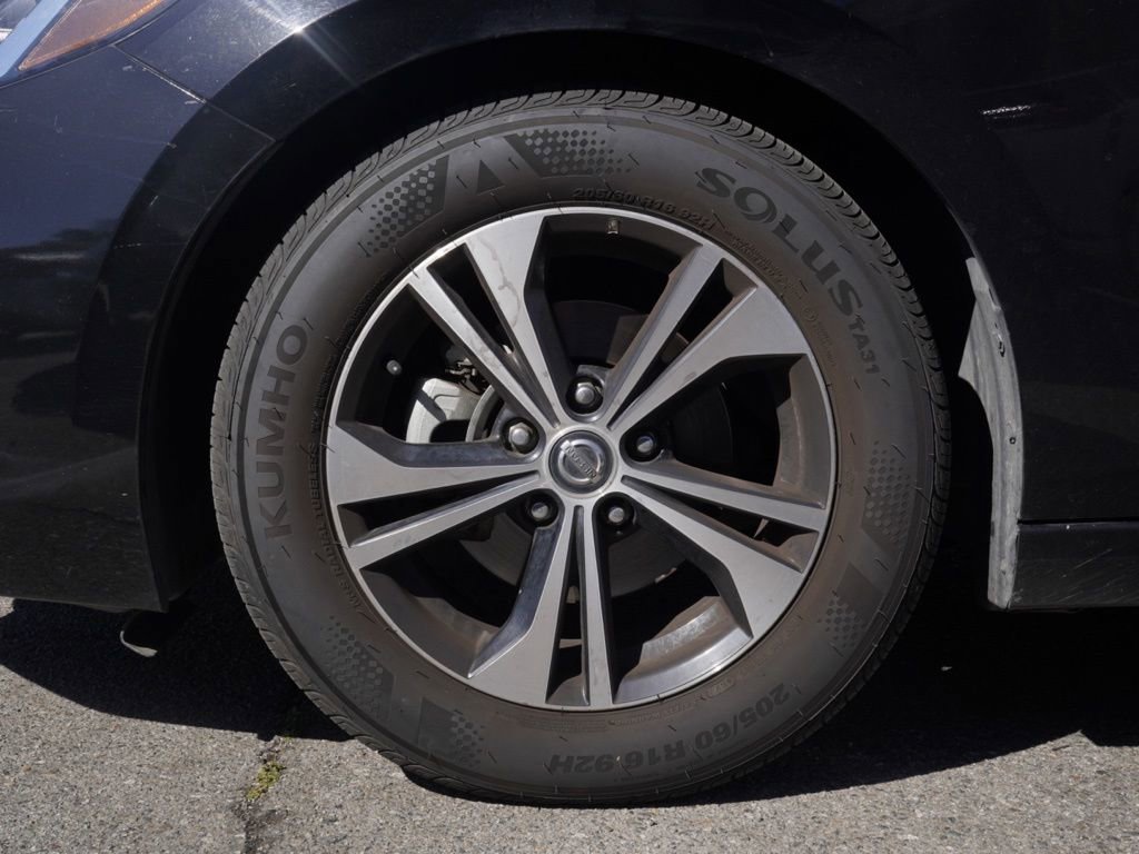 Certified 2023 Nissan Sentra SV image 7