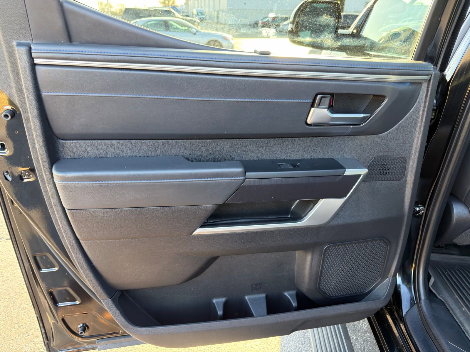 Used 2023 Toyota Tundra Platinum image 30