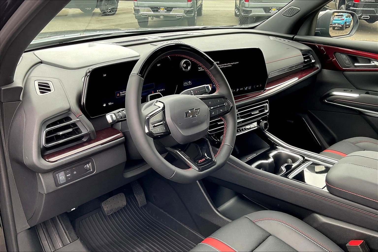 New 2025 Chevrolet Traverse RS w/ LPO, Floor Liner Package image 6