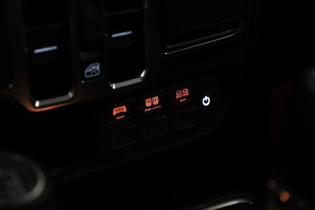 Used 2025 Jeep Gladiator Sport AWD/4WD image 38