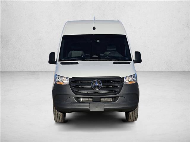 Used 2025 Mercedes-Benz Sprinter 2500 image 6