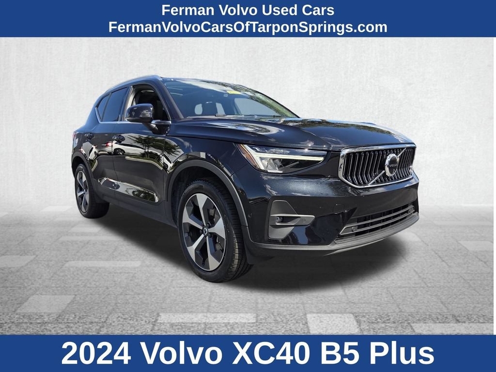 Certified 2024 Volvo XC40 B5 Plus AWD/4WD image 1
