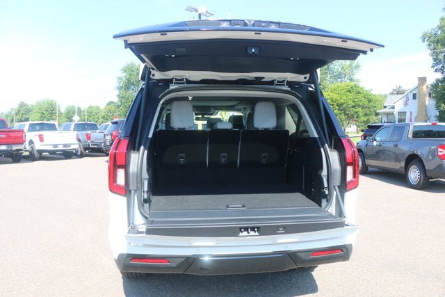 New 2027 Ford Expedition Max Platinum w/ Driver's Package AWD/4WD image 12