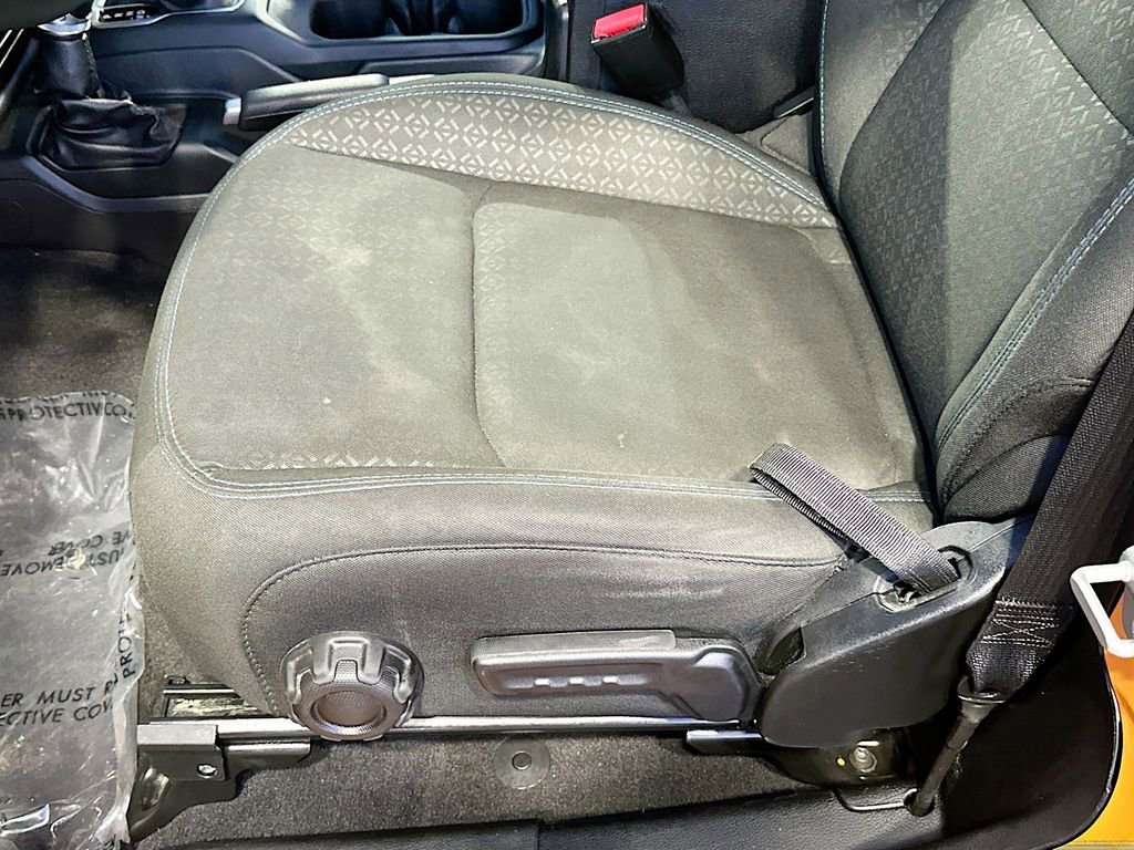 Used 2021 Jeep Wrangler Islander image 25