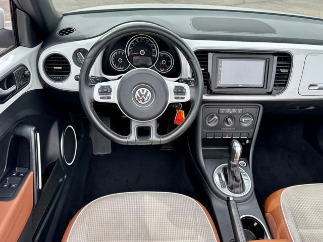 Used 2015 Volkswagen Beetle 1.8T image 19