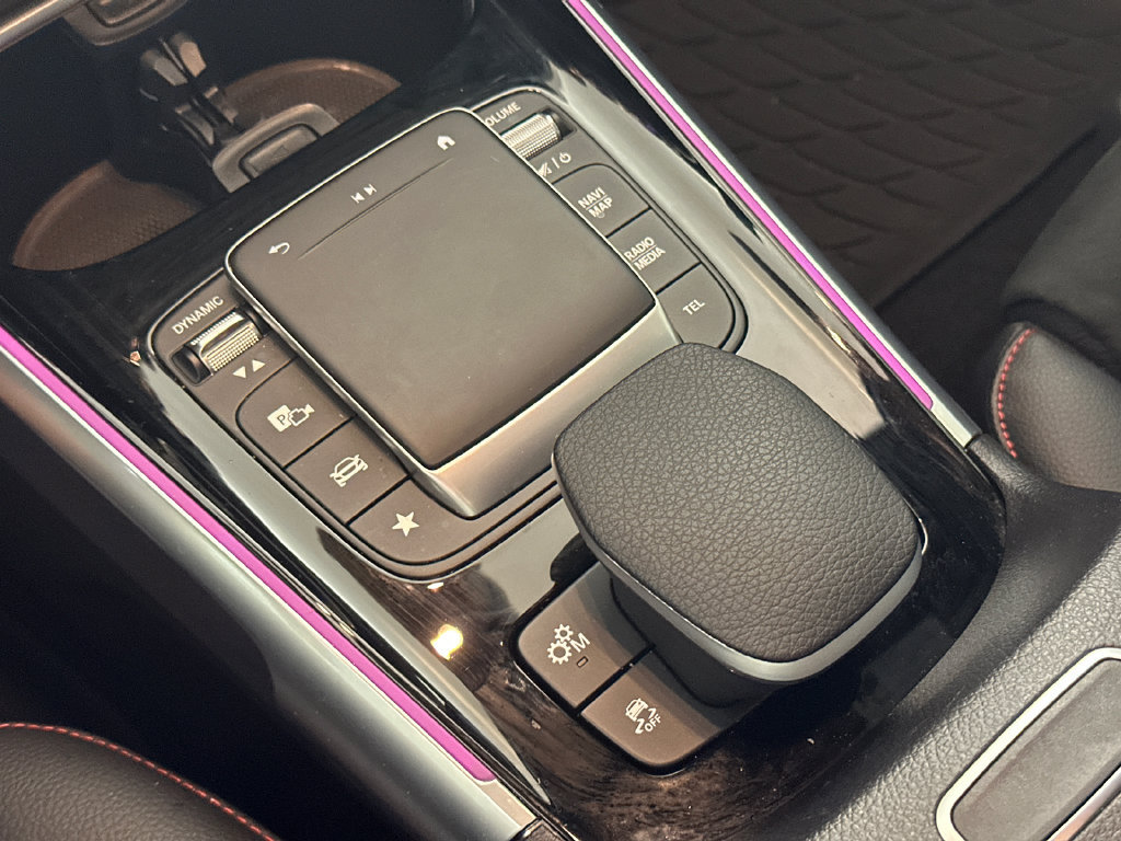 Used 2022 Mercedes-Benz GLB 35 AMG 4MATIC image 7