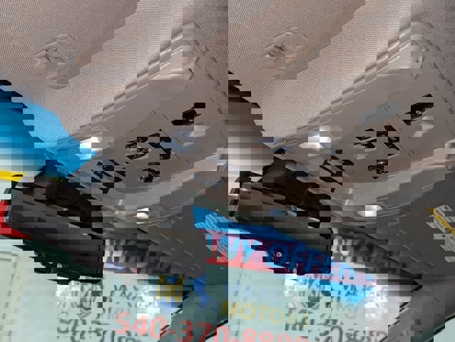 Used 2016 GMC Yukon XL Denali w/ Open Road Package image 43