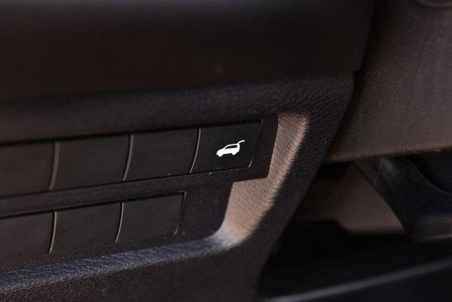 Used 2024 Mitsubishi Outlander Ralliart image 11