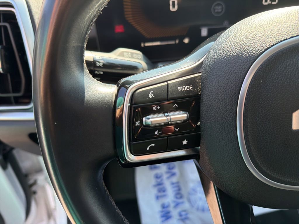 Used 2024 Kia Sorento S AWD/4WD image 20