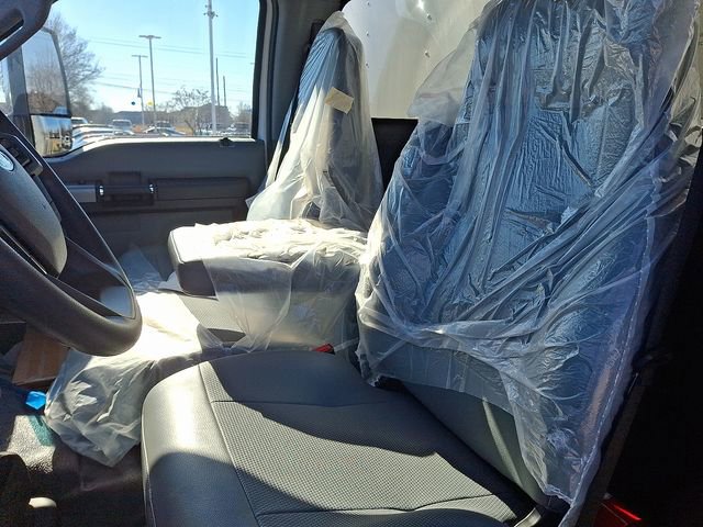 Used 2023 Ford F650 2WD Regular Cab Super Duty image 12
