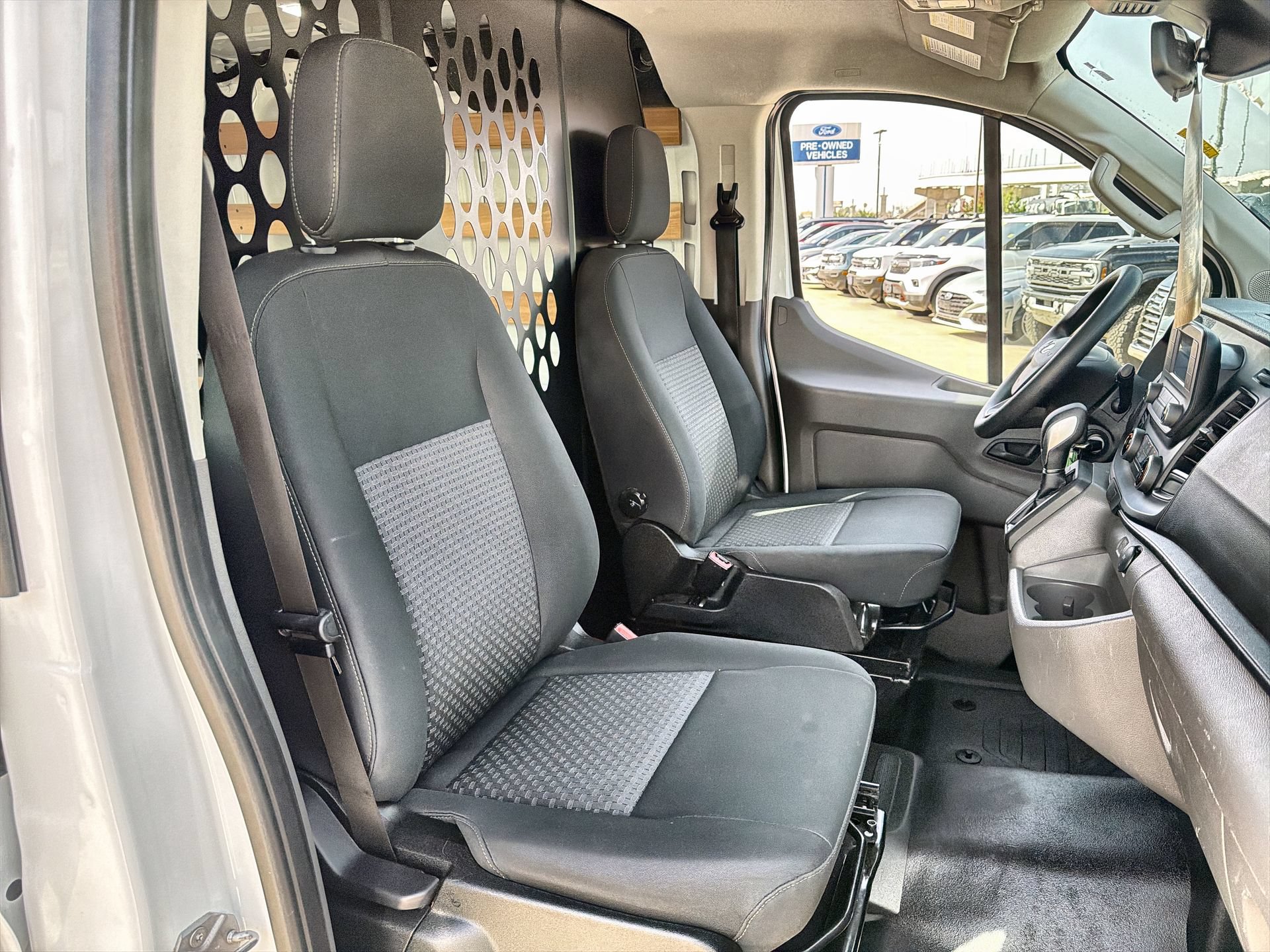 Certified 2025 Ford Transit 250 Low Roof w/ Exterior Upgrade Package RWD image 22
