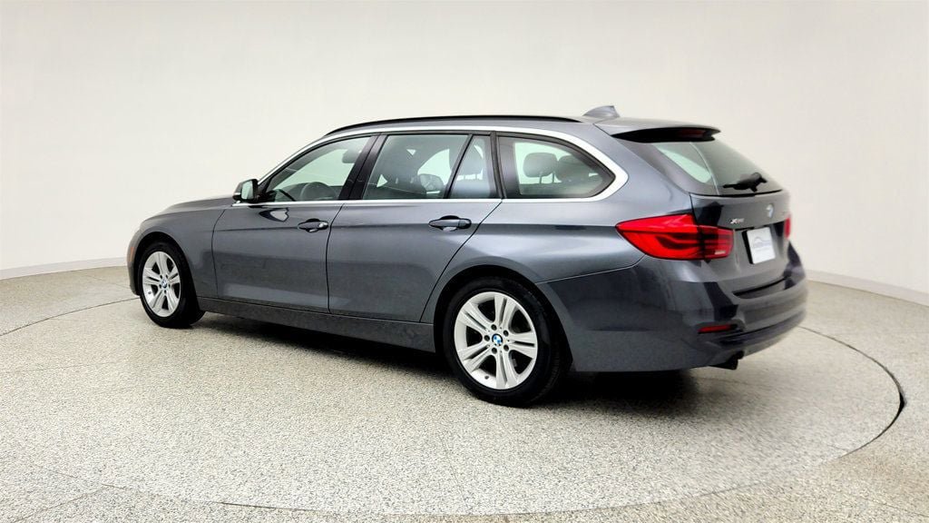 Used 2018 BMW 328d xDrive Wagon AWD/4WD image 7