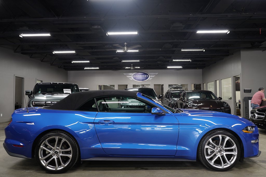 Used 2020 Ford Mustang Premium w/ Equipment Group 201A RWD image 6