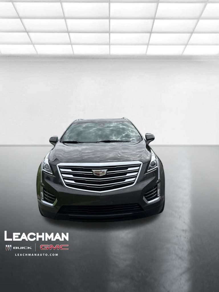 Used 2019 Cadillac XT5 Luxury w/ Advanced Security Package FWD image 10