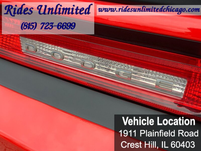 Used 2010 Dodge Challenger SRT8 w/ SRT Option Group II RWD image 31