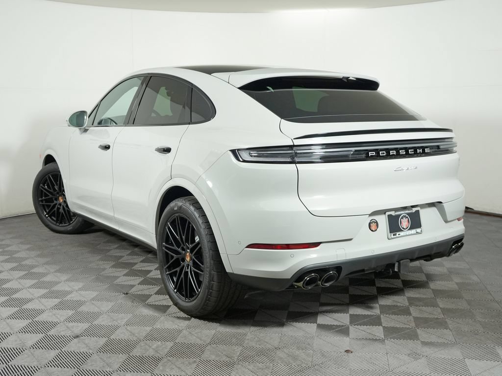 New 2026 Porsche Cayenne Coupe AWD/4WD image 3