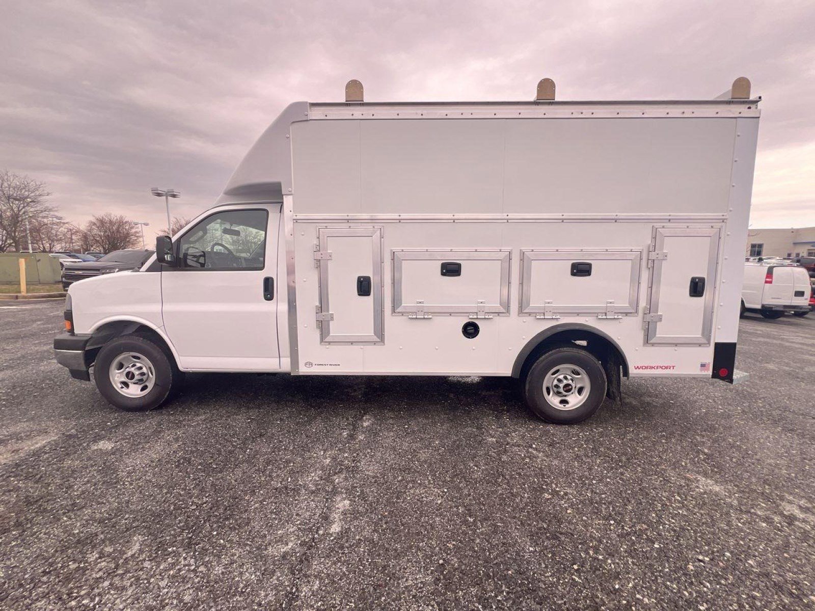 New 2025 GMC Savana 3500 w/ Power Convenience Package image 2