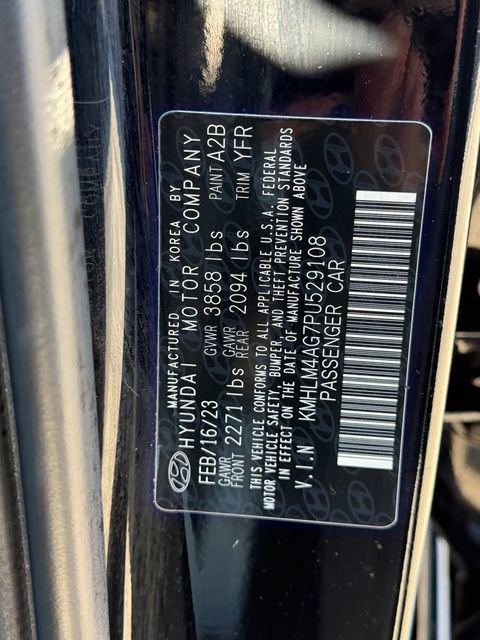 Used 2023 Hyundai Elantra SEL image 29