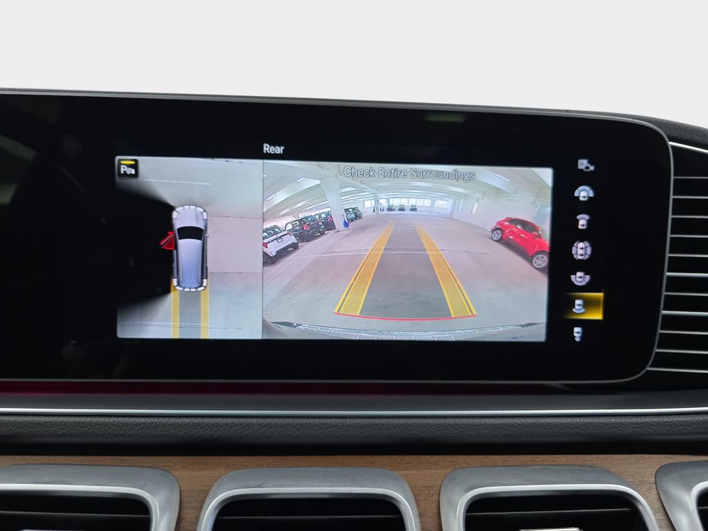 Used 2022 Mercedes-Benz GLS 450 4MATIC image 24