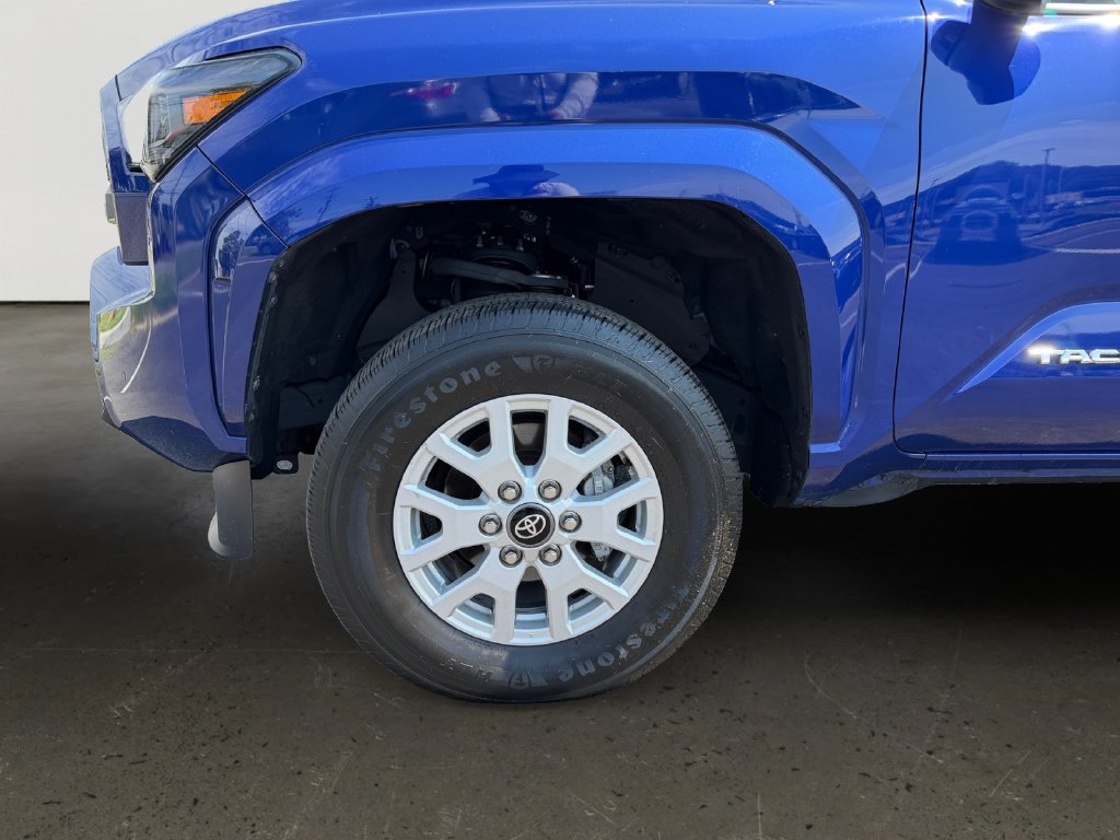 Certified 2024 Toyota Tacoma SR5 AWD/4WD image 27