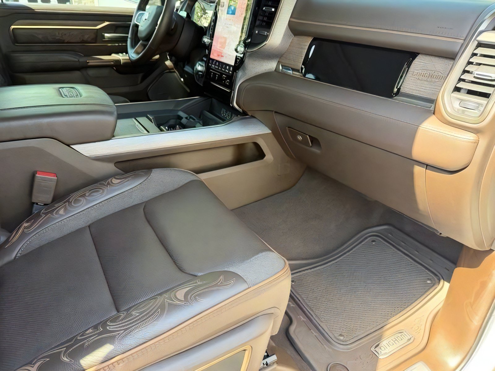 Certified 2025 RAM 1500 Limited AWD/4WD image 13