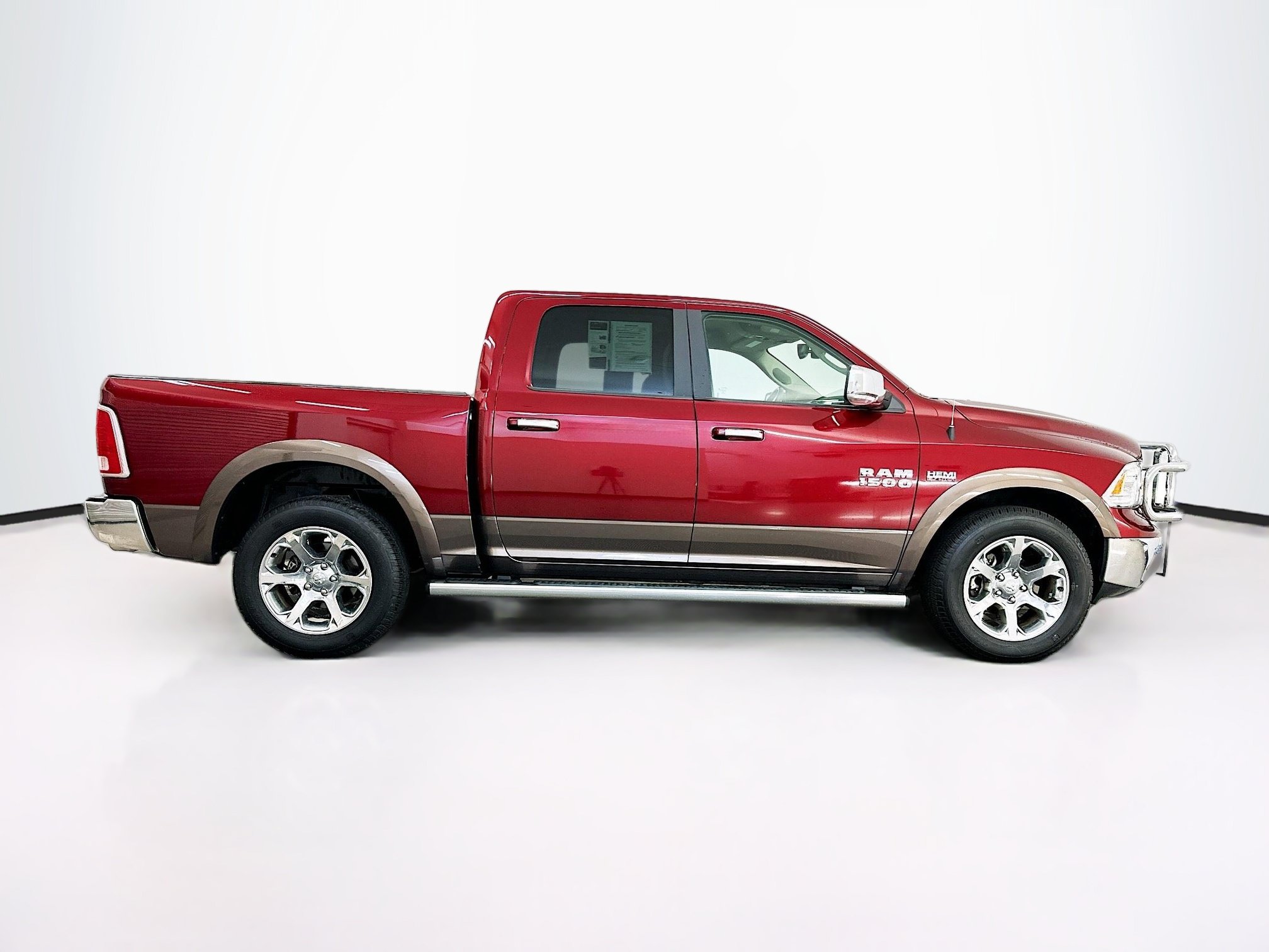 Used 2018 RAM 1500 Laramie w/ Protection Group AWD/4WD image 10