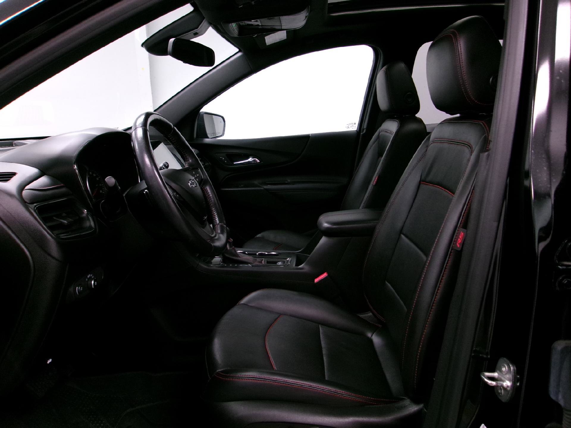 Certified 2022 Chevrolet Equinox RS w/ RS Leather Package image 9